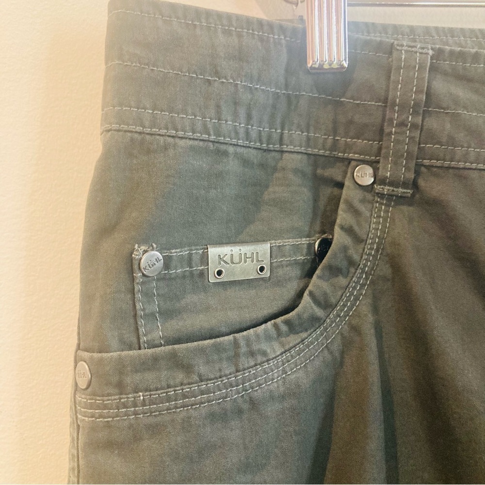 KUHL Sz 32 x 34 Vintage Patina Dye Comfort Knee Pockets Relaxed Pants - Picture 2 of 15